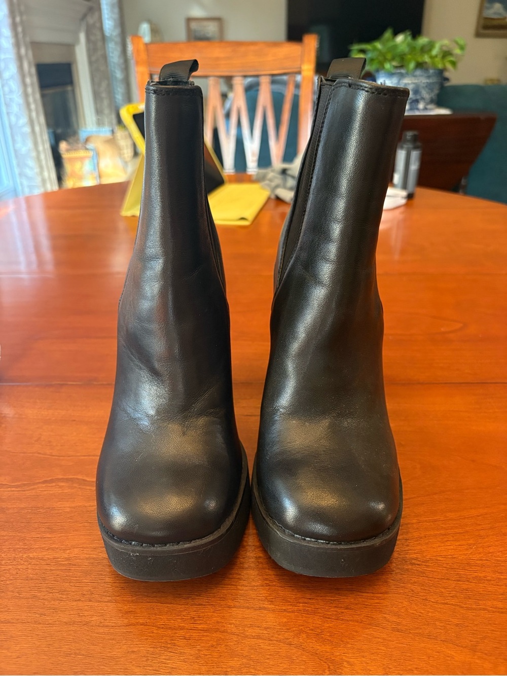 Steve Madden Black Leather Platform Chelsea Boots
